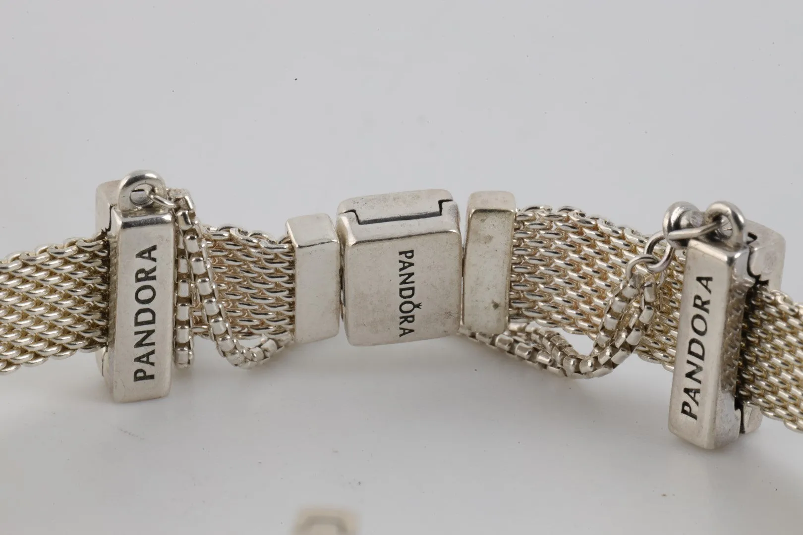 6'' Pandora 925 Silver Reflections Mesh Bracelet with Charms (13.75g.)