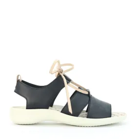 Cassia Flat Sandals