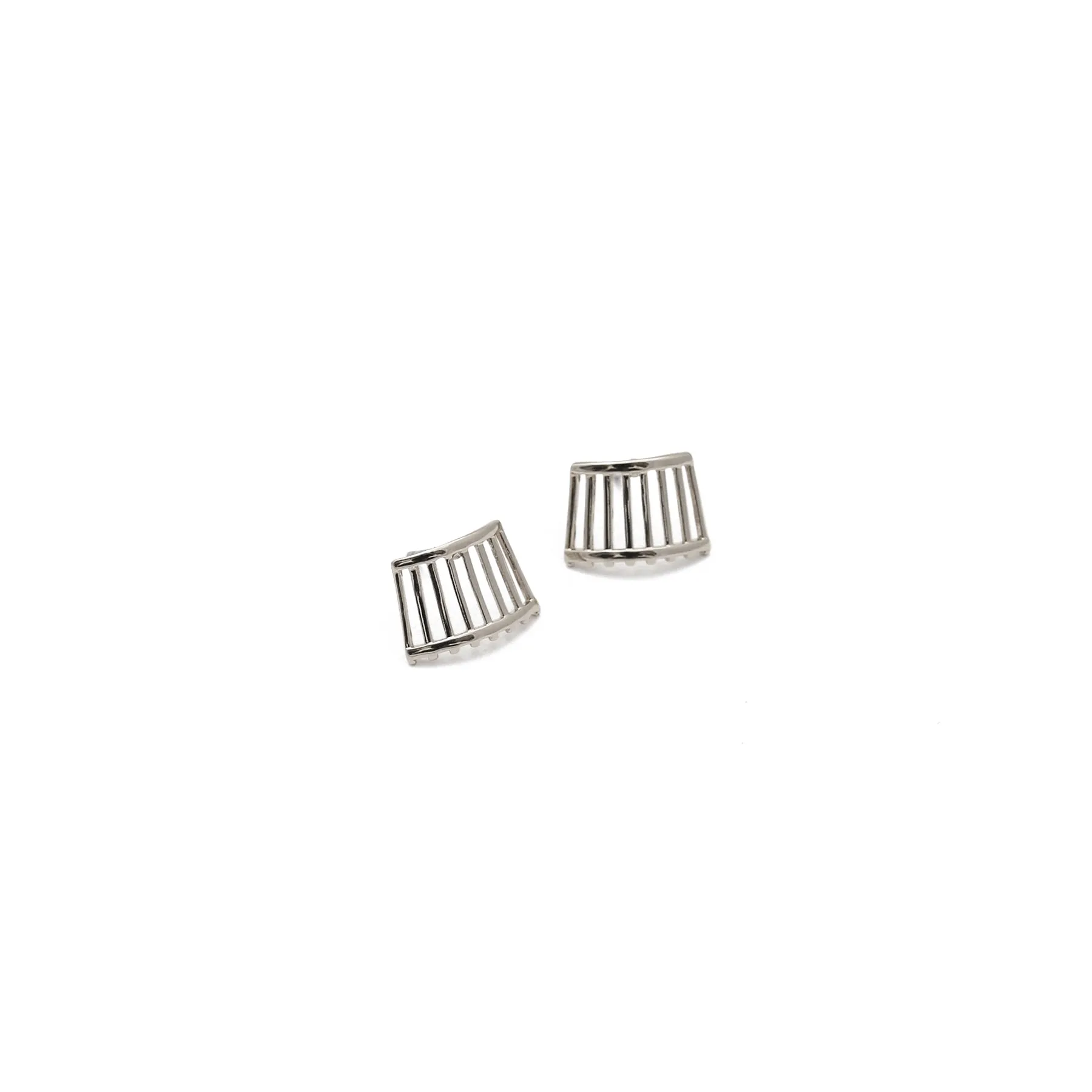 Ellie Woven Stud Earrings in Silver