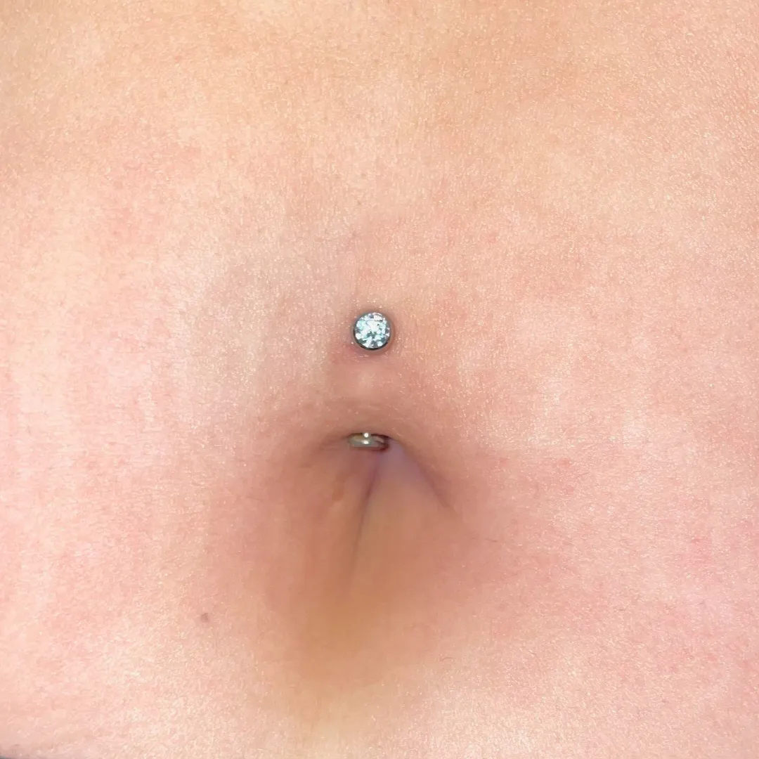 G23 Titanium Internally Threaded CZ Floating Belly Ring