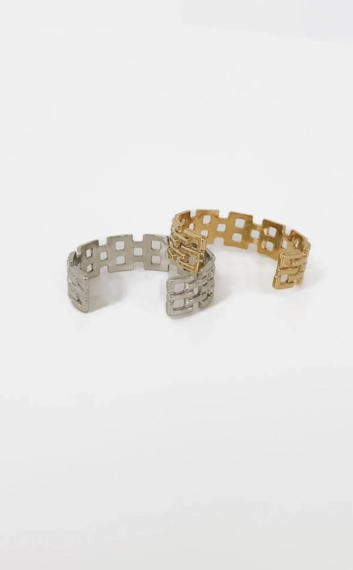 Lennon Lattice Ring