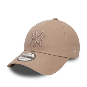 NEW ERA New York Yankees League Essential Pastel Brown 9FORTY Adjustable Cap