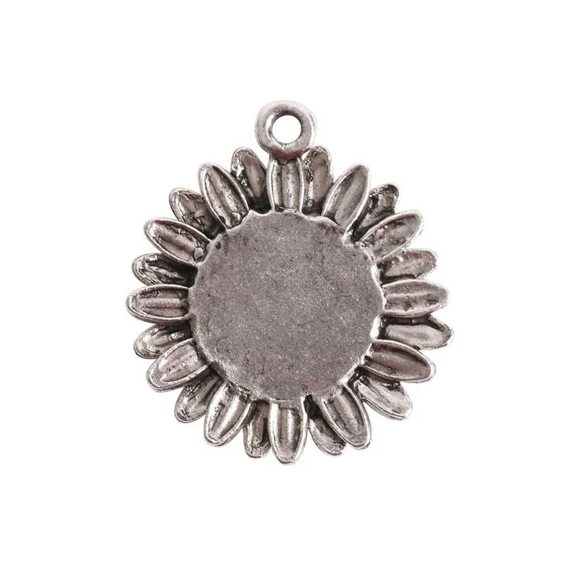 Nunn Design-Pewter-24mm Mini Bezel Aster-Single Loop-Antique Silver-Quantity 1