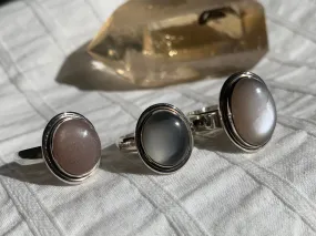 Peach Moonstone Brea Ring - Oval Mix