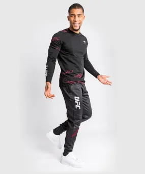 UFC Venum Authentic Fight Week 2.0 Sweatpants - Black/Red